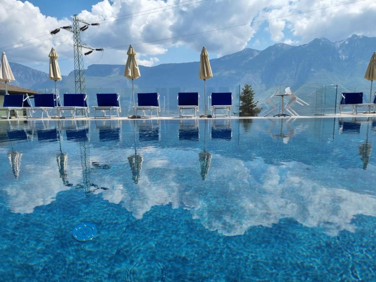 Villa Anna Apartments Tremosine Luaran gambar